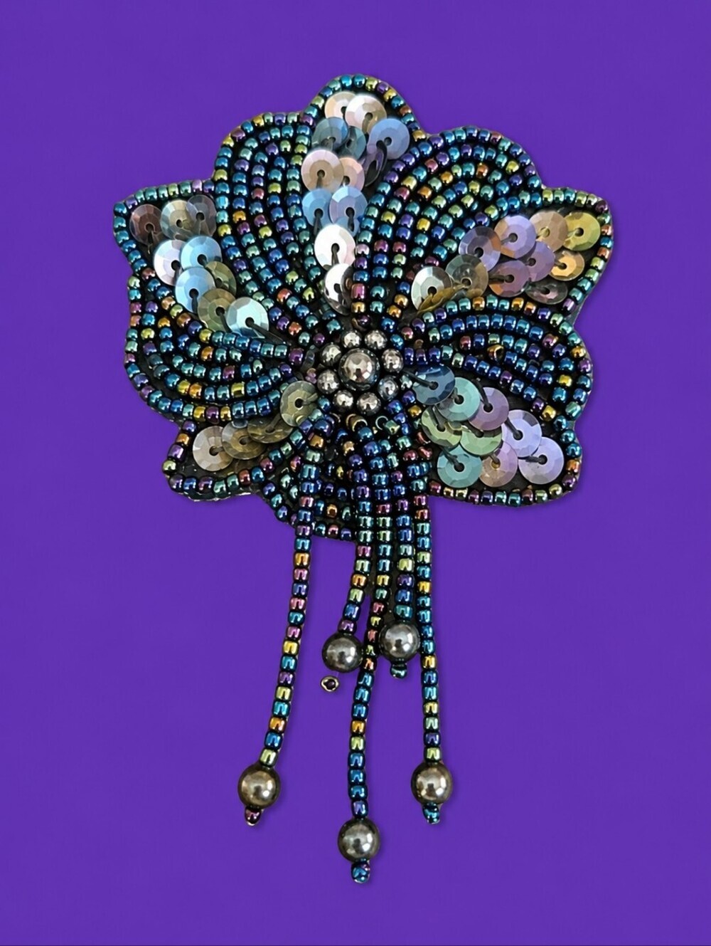 VTG AVON Antique Style Art Deco Flapper Peacock Beaded Sequin Brooch